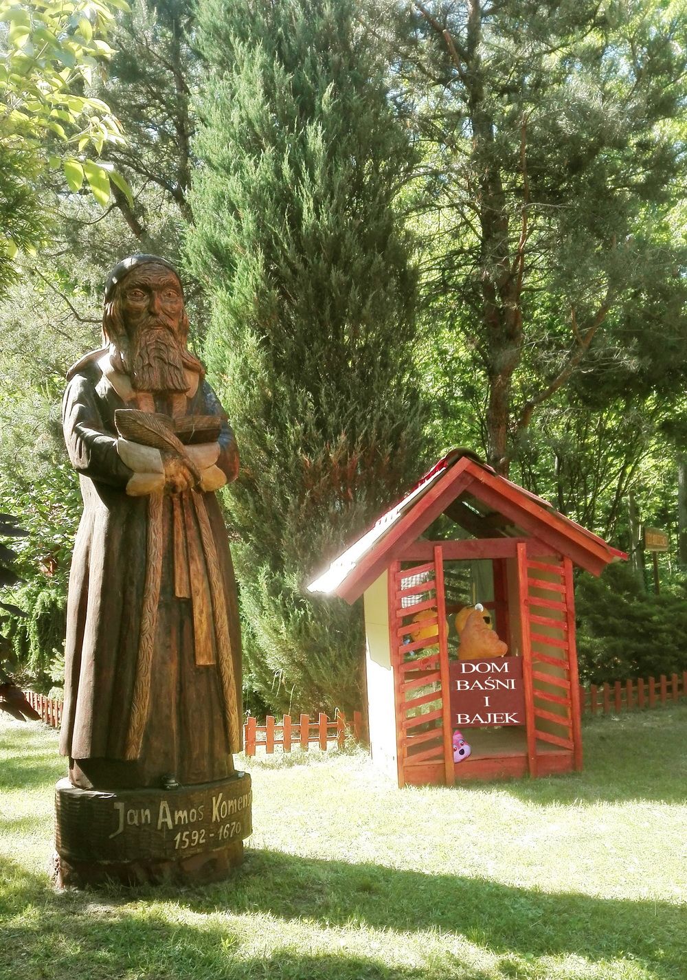 dom baśni i bajek z comeniusem